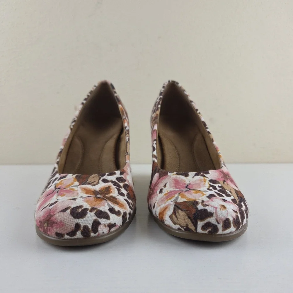 Aerosoles Plum Tree Floral Wedge 3